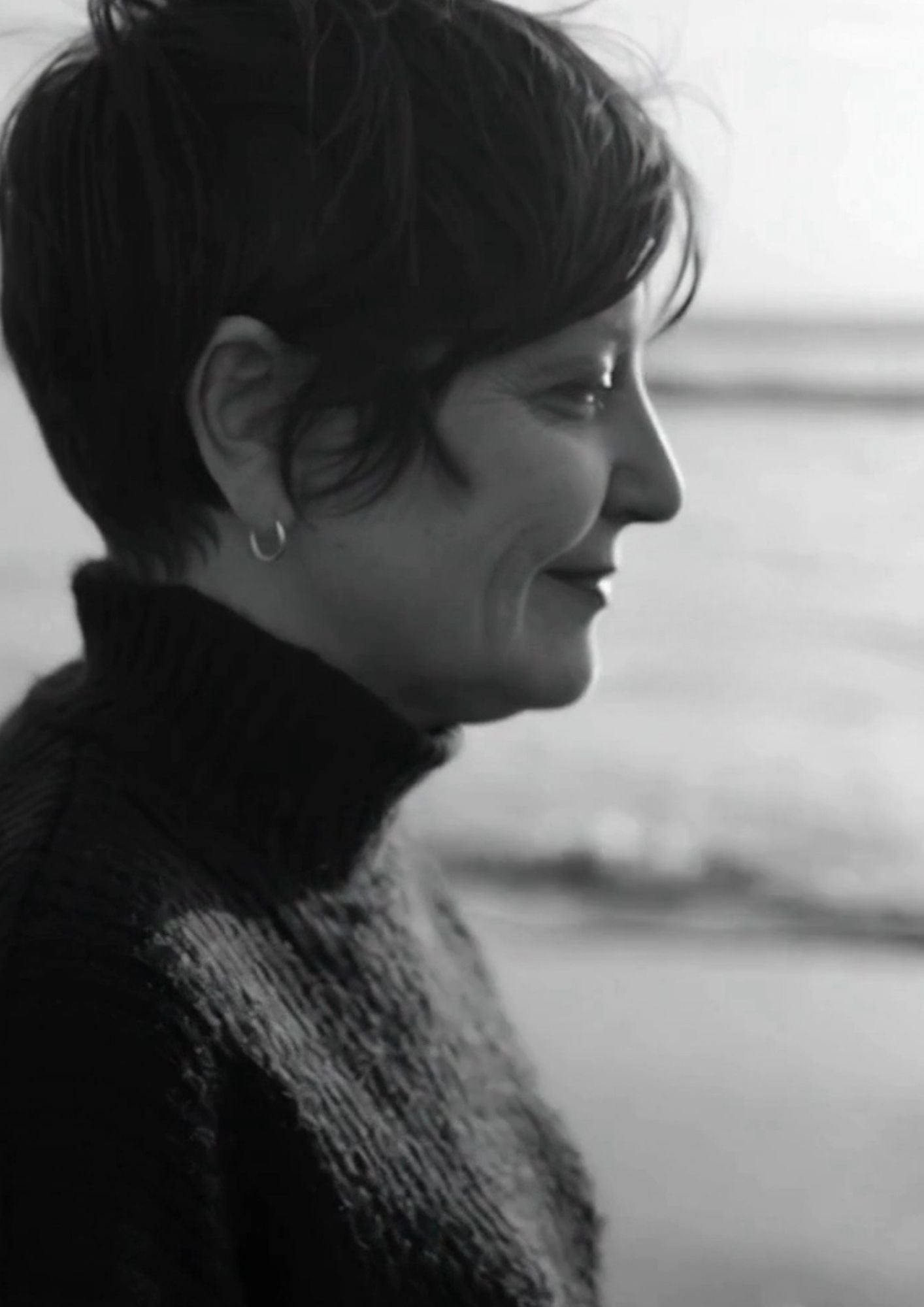 Single et Clip Premium - When a Love (is not a love) 🤍